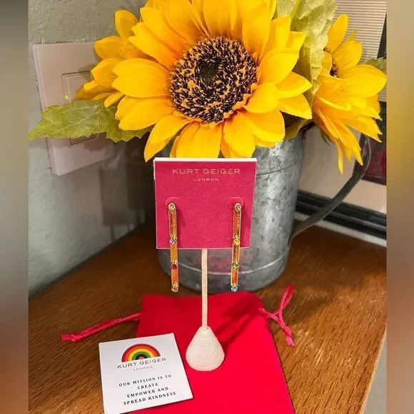 NWT Kurt Geiger London Signature Mismatched Stone Snake Linear Earrings #TSER - Picture 1 of 9